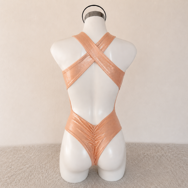 Body Lu – Nude dorado con escote cut-out
