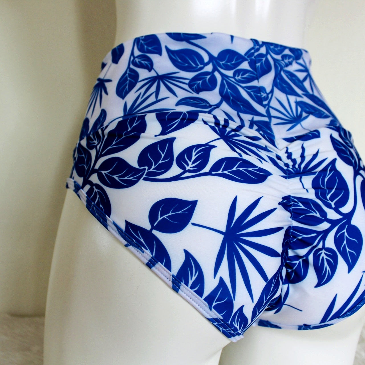 Cachetero Pretina Alta Lilo - Azul y Blanco